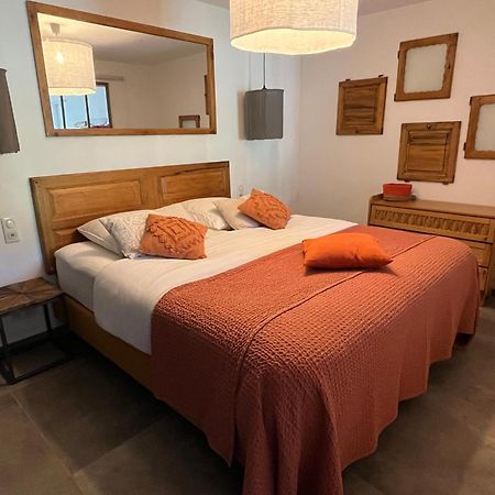 Hestia Bed & Breakfast Robion en Luberon Dış mekan fotoğraf