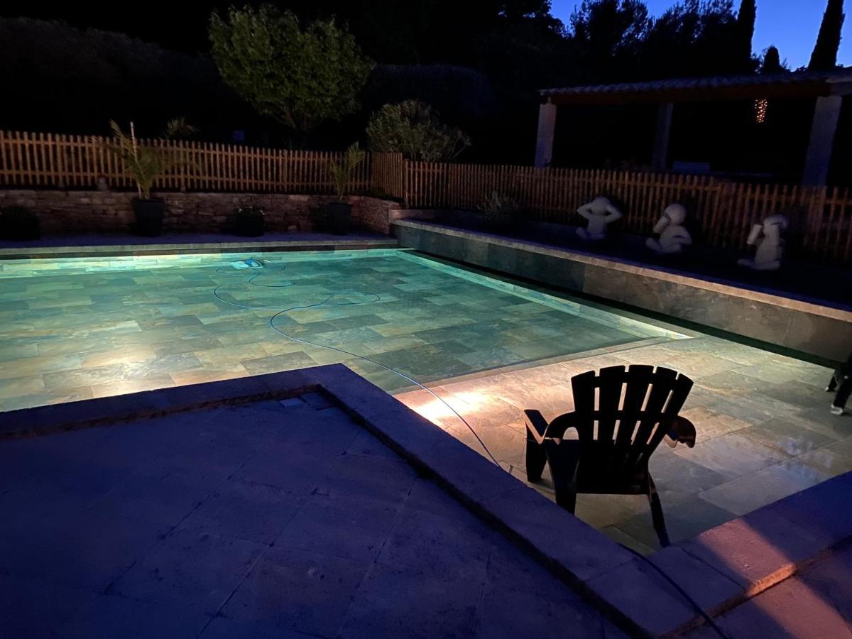 Hestia Bed & Breakfast Robion en Luberon Dış mekan fotoğraf