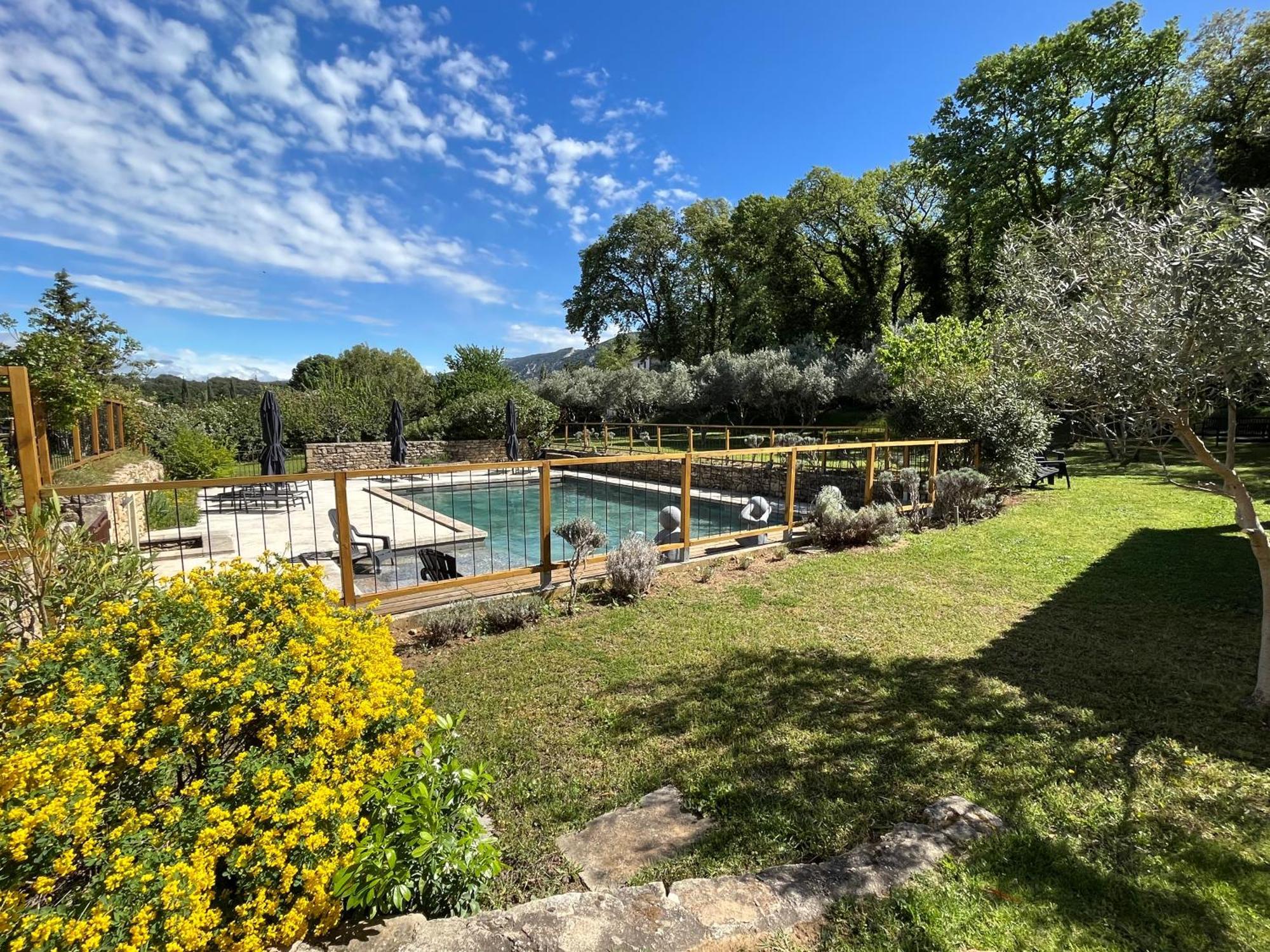 Hestia Bed & Breakfast Robion en Luberon Dış mekan fotoğraf