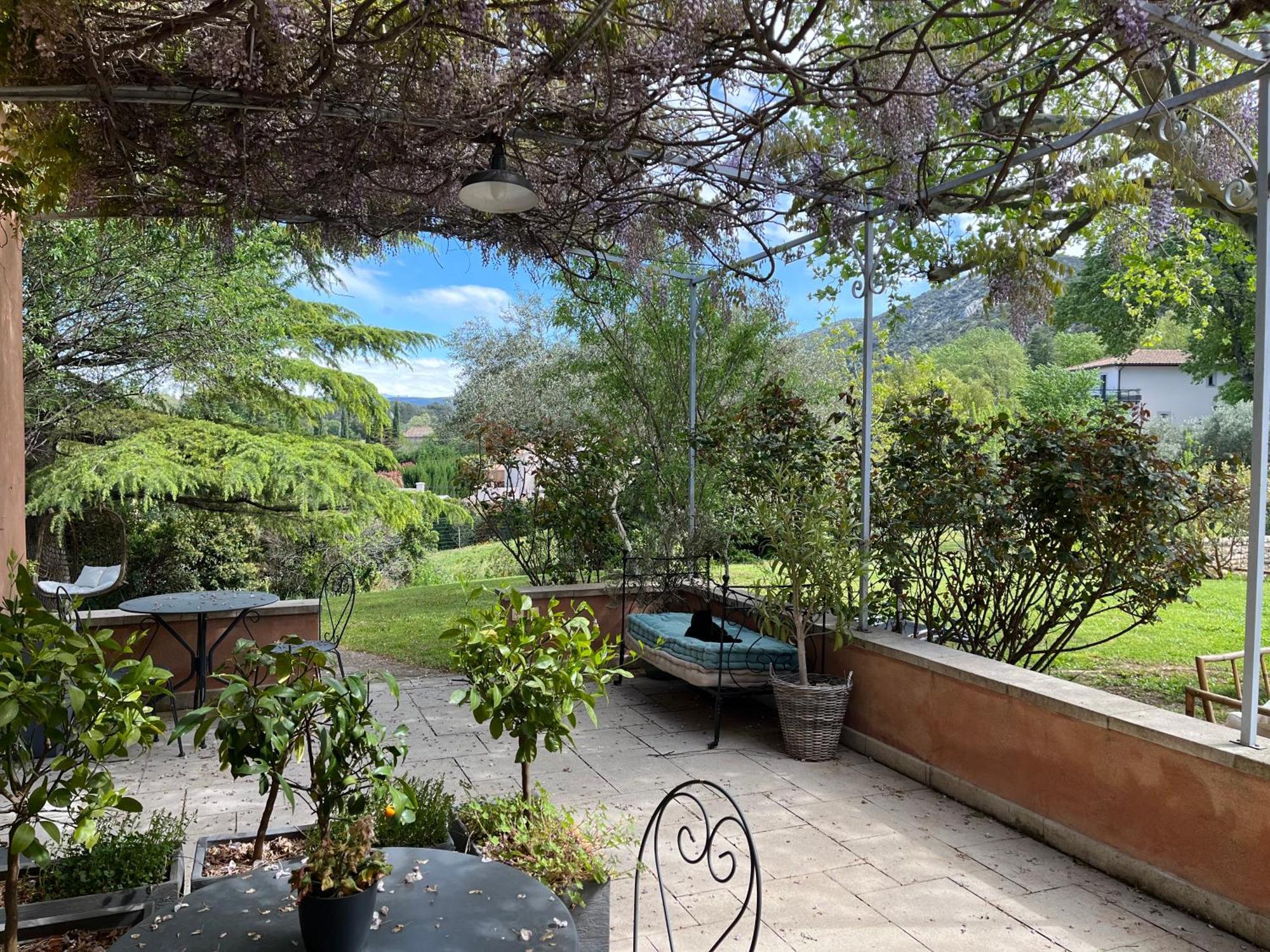 Hestia Bed & Breakfast Robion en Luberon Dış mekan fotoğraf